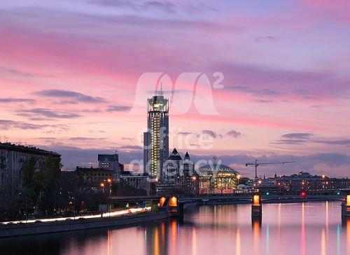 Бизнес-центр "Riverside Towers" (Москва, Космодамианская набережная, 52) – фото Бизнес-центр "Riverside Towers" – фото объекта